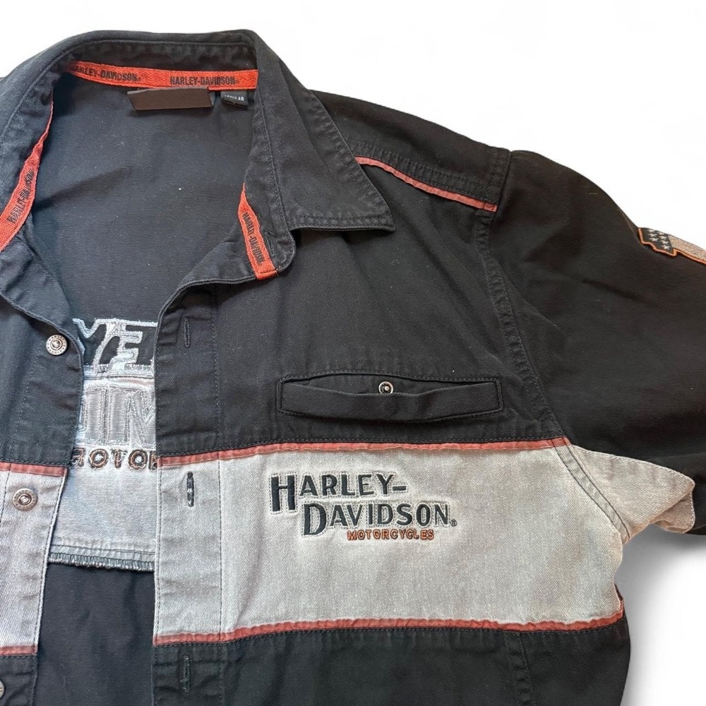 Harley-Davidson black & gray short sleeve button-up shirt - Picture 3 of 7